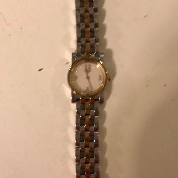 Tissot Pearl Face Watch - Picture 3 of 4